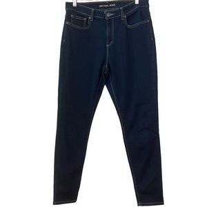 Michael Kors Izzy skinny jeans. CL40